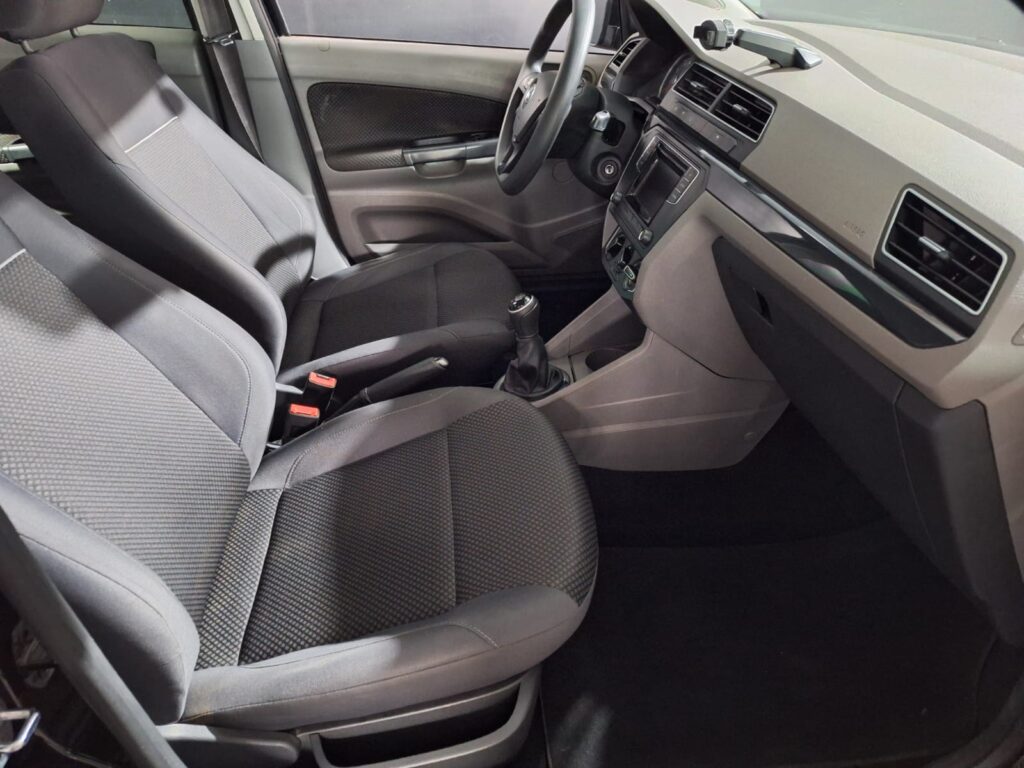 WhatsApp Image 2025-12-04 at 14.25.45 (7)