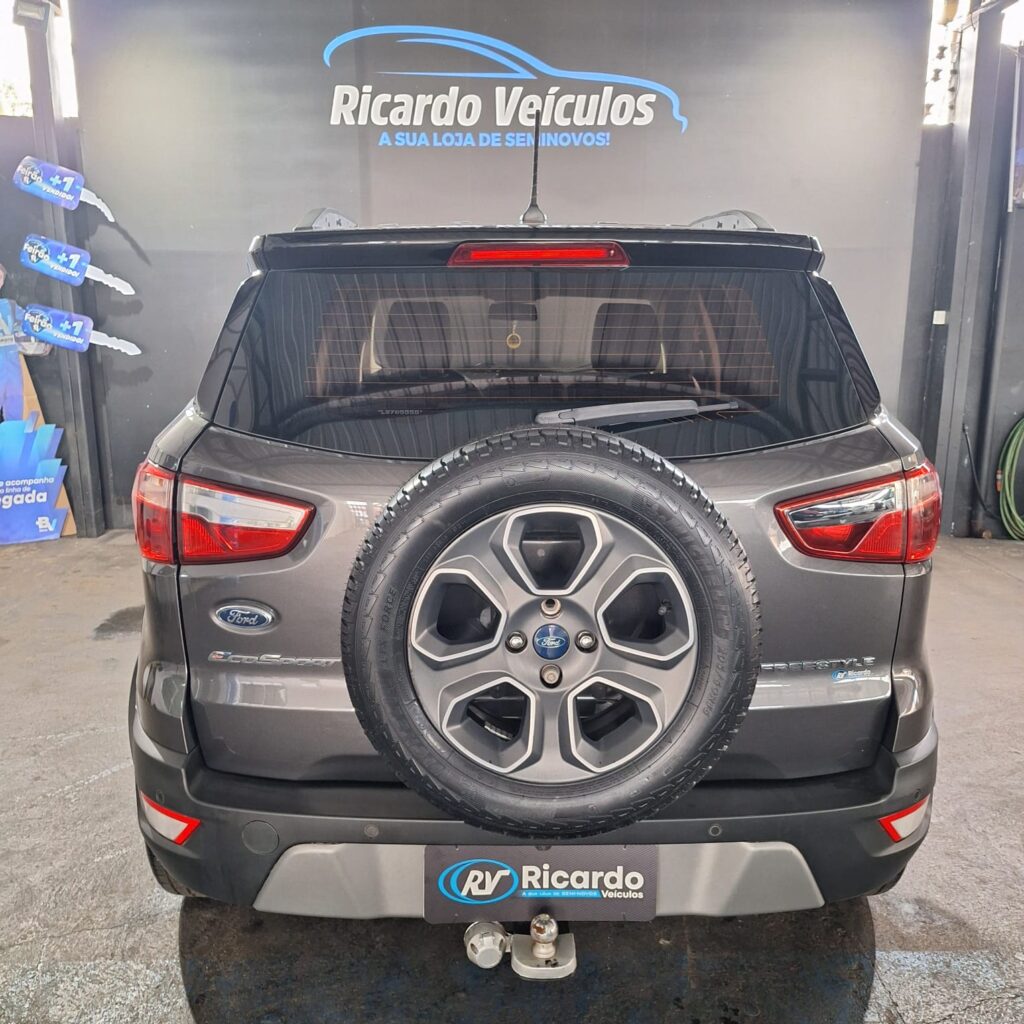 WhatsApp Image 2025-12-10 at 16.20.10 (1)