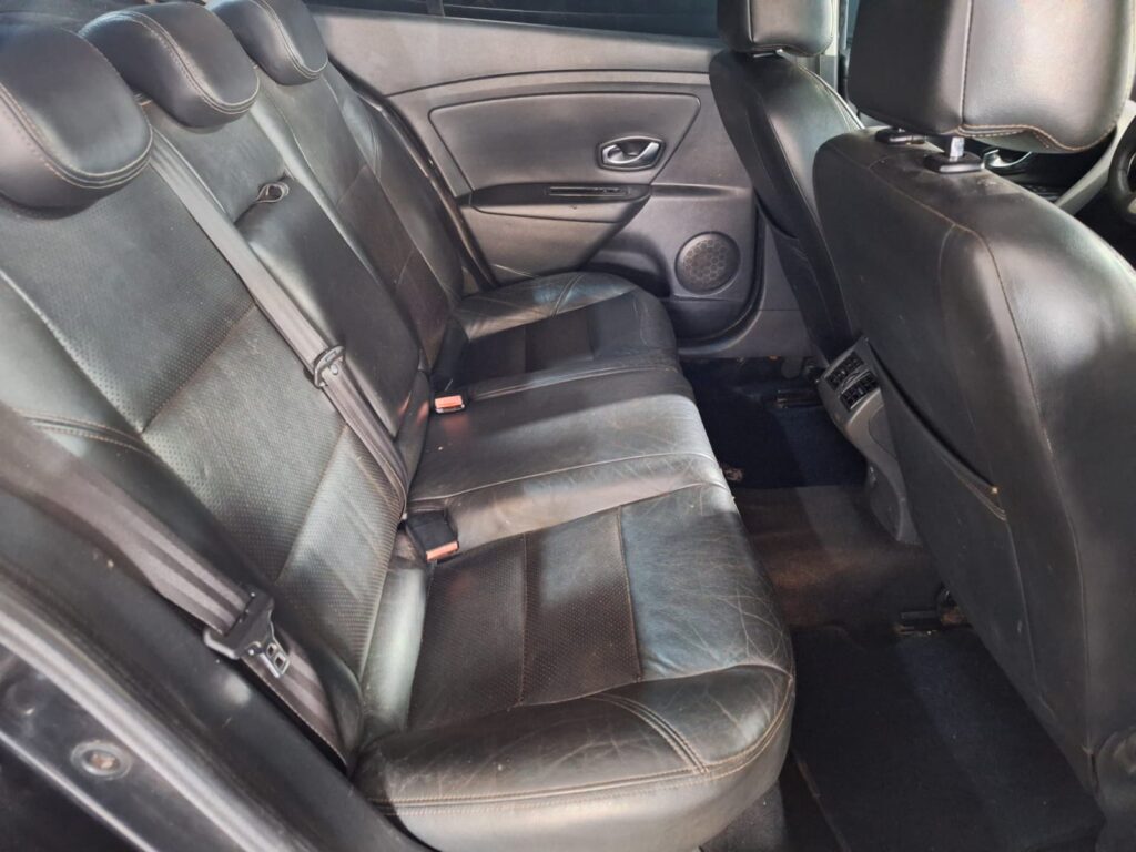 WhatsApp Image 2025-12-12 at 16.17.50