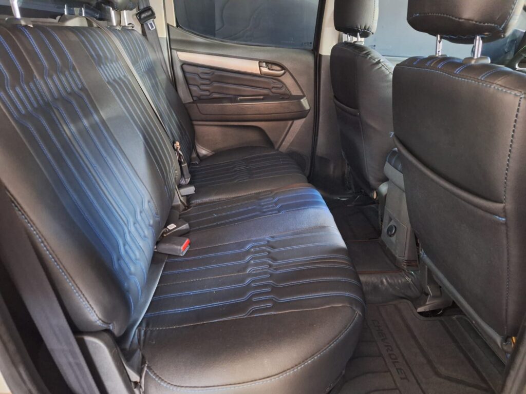 WhatsApp Image 2026-01-13 at 17.06.42