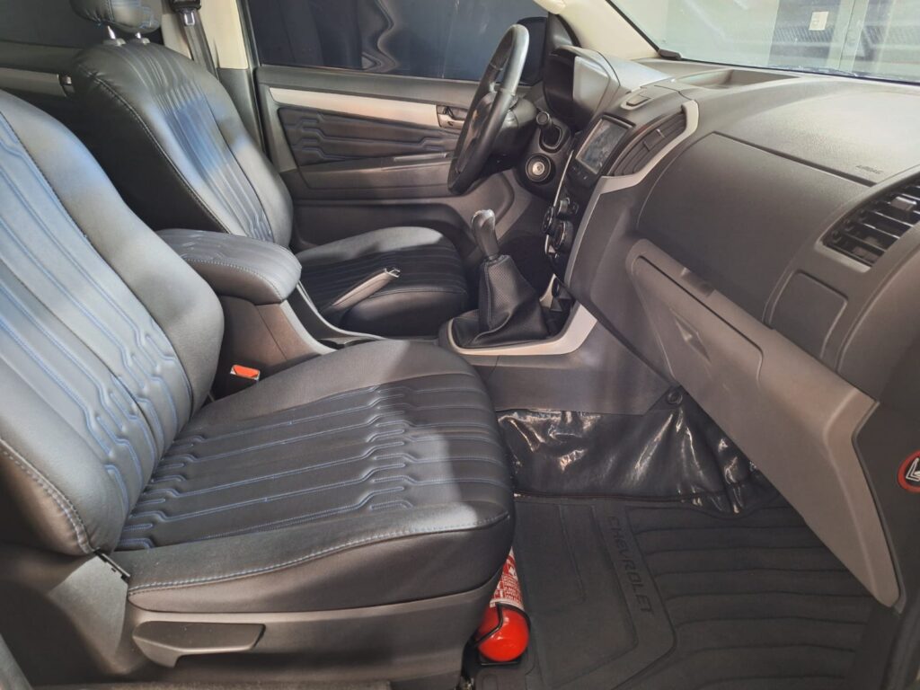 WhatsApp Image 2026-01-13 at 17.06.42 (2)