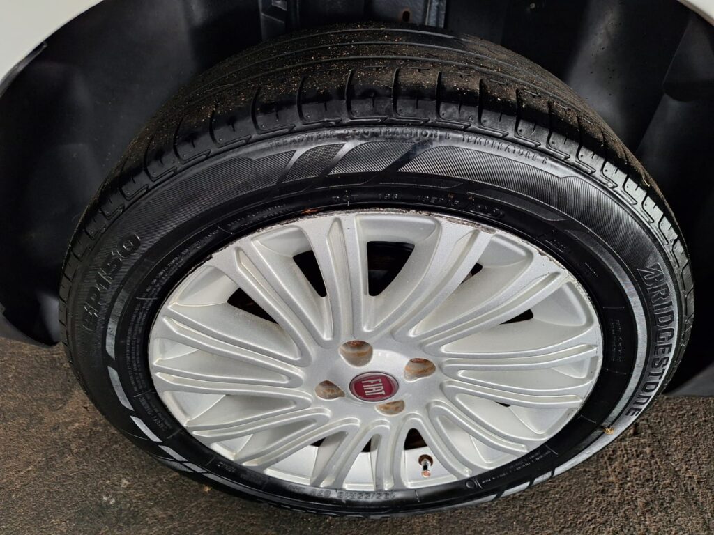 WhatsApp Image 2026-02-10 at 15.49.27