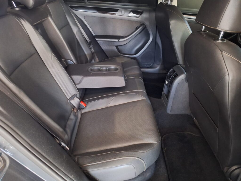 WhatsApp Image 2026-04-15 at 15.35.47 (1)